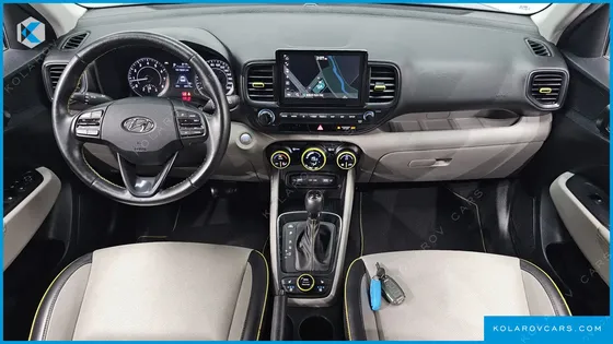 HYUNDAI VENUE 1.6 FLUX