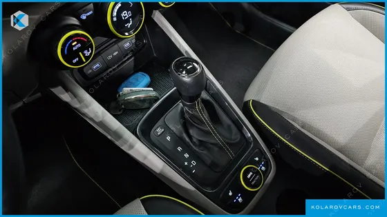HYUNDAI VENUE 1.6 FLUX