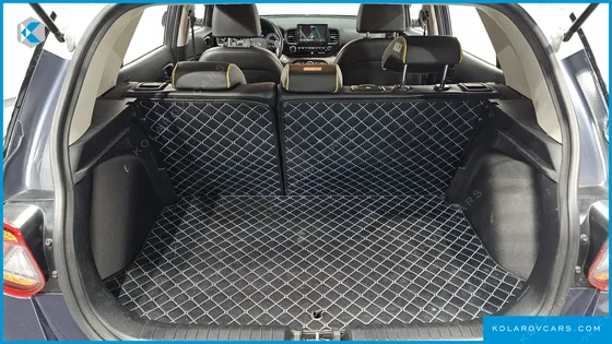 HYUNDAI VENUE 1.6 FLUX
