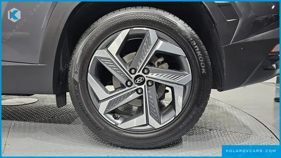 HYUNDAI TUCSON GASOLINE 1.6 TURBO 2WD
