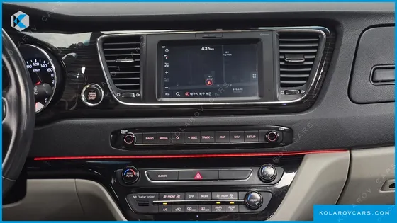 KIA CARNIVAL 7-SEATER LIMOUSINE