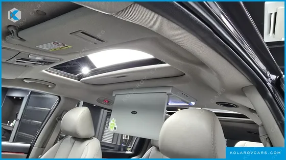 KIA CARNIVAL 7-SEATER LIMOUSINE