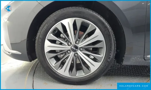KIA K8 SIGNATURE SPECIAL