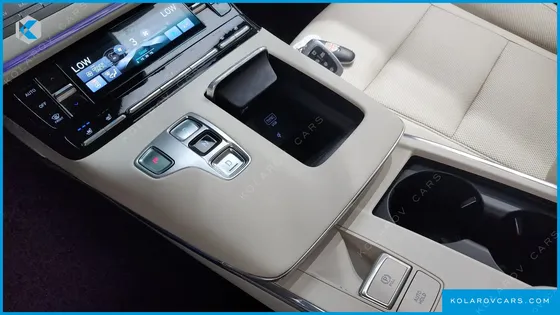 HYUNDAI GRANDEUR LE BLANC