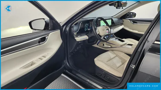 HYUNDAI GRANDEUR LE BLANC
