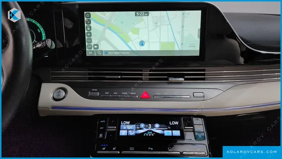 HYUNDAI GRANDEUR LE BLANC