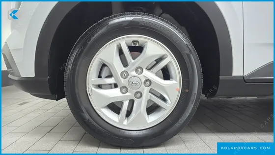 HYUNDAI VENUE 1,6 PREMIUM