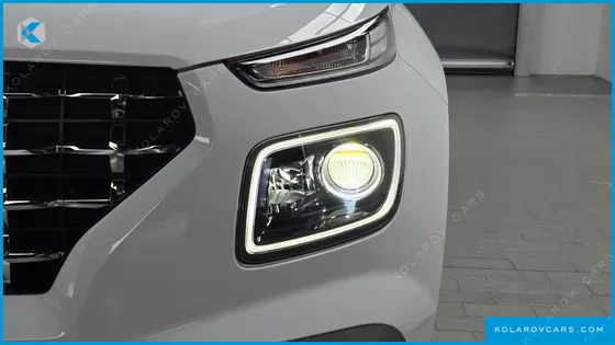 HYUNDAI VENUE 1,6 PREMIUM