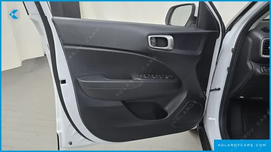 HYUNDAI VENUE 1,6 PREMIUM