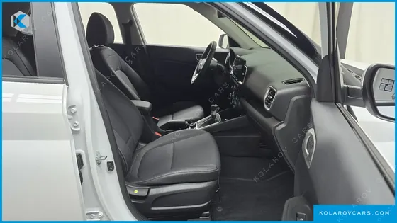 HYUNDAI VENUE 1,6 PREMIUM