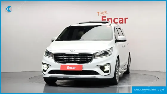 KIA CARNIVAL 7-SEATER LIMOUSINE