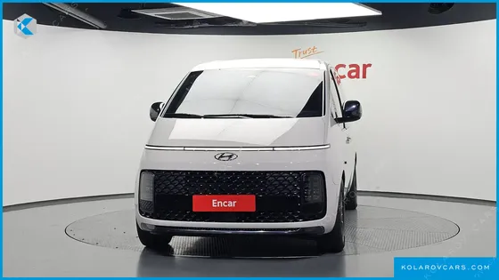 HYUNDAI STARIA L3.5 LOUNGE 9-SEATER