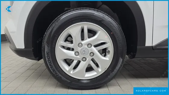 HYUNDAI VENUE 1,6 PREMIUM