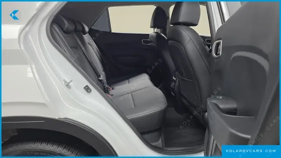 HYUNDAI VENUE 1,6 PREMIUM