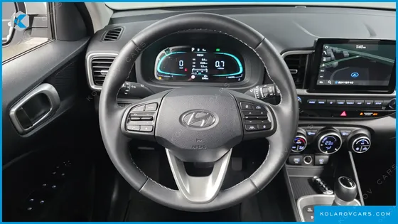 HYUNDAI VENUE 1,6 PREMIUM