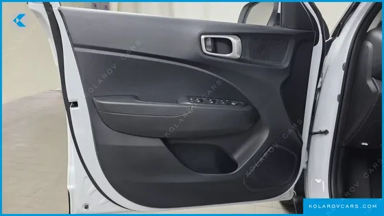 HYUNDAI VENUE 1,6 PREMIUM