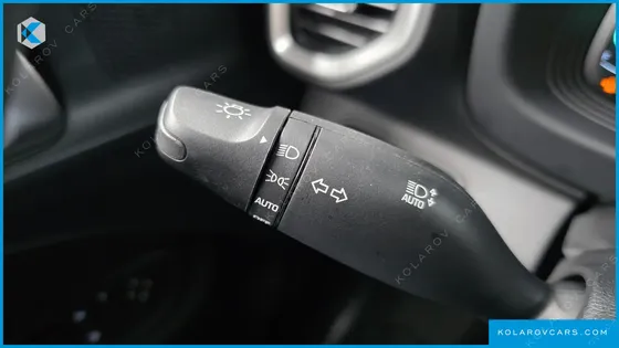 HYUNDAI VENUE 1,6 PREMIUM
