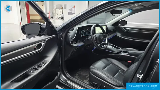 HYUNDAI GRANDEUR LE BLANC