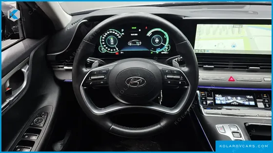 HYUNDAI GRANDEUR LE BLANC