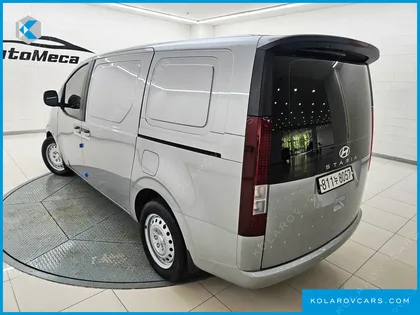 HYUNDAI STARIA CARGO 3-SEATER