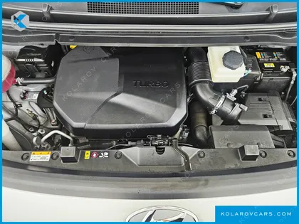 HYUNDAI STARIA CARGO 3-SEATER