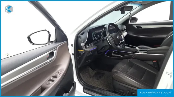 HYUNDAI GRANDEUR PREMIUM CHOICE
