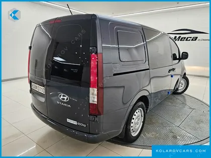 HYUNDAI STARIA CARGO 5-SEATER