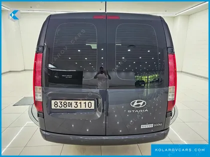 HYUNDAI STARIA CARGO 5-SEATER