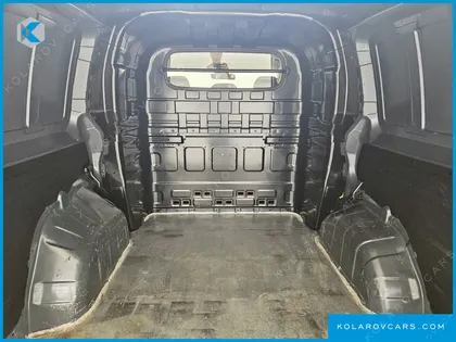 HYUNDAI STARIA CARGO 5-SEATER
