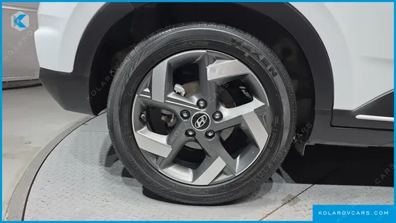HYUNDAI VENUE 1.6 FLUX