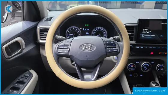 HYUNDAI VENUE 1.6 FLUX