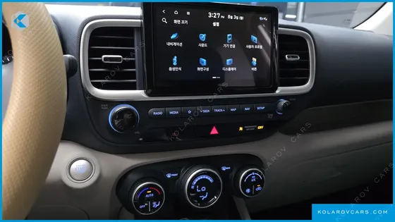 HYUNDAI VENUE 1.6 FLUX