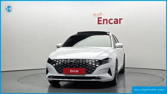 HYUNDAI GRANDEUR LE BLANC