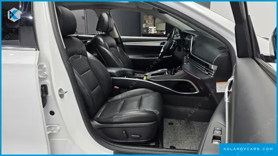 HYUNDAI GRANDEUR LE BLANC
