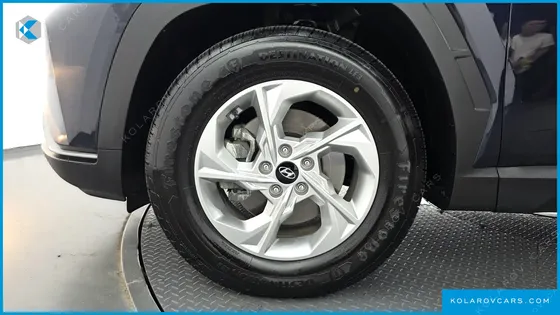 HYUNDAI TUCSON DIESEL 2.0 2WD