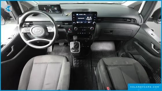 HYUNDAI STARIA CARGO 5-SEATER