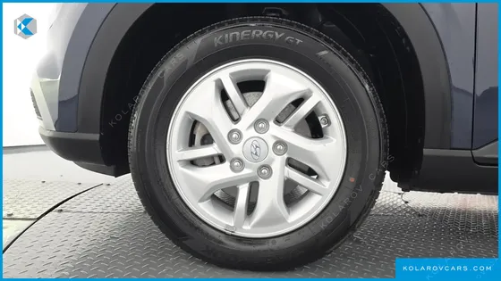 HYUNDAI VENUE 1.6 MODERN PLUS