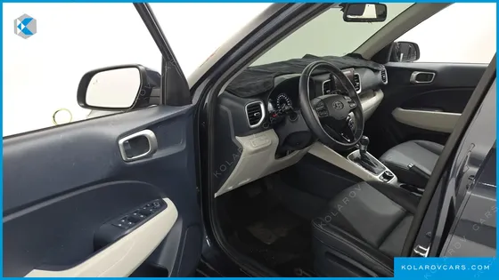 HYUNDAI VENUE 1.6 MODERN PLUS