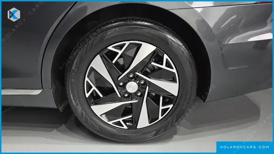 HYUNDAI GRANDEUR LE BLANC
