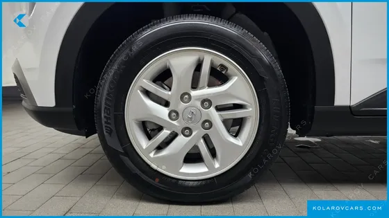 HYUNDAI VENUE 1,6 PREMIUM