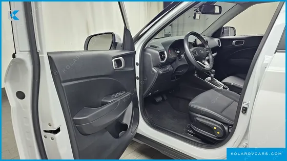 HYUNDAI VENUE 1,6 PREMIUM