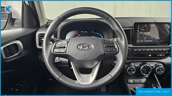 HYUNDAI VENUE 1,6 PREMIUM