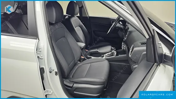 HYUNDAI VENUE 1,6 PREMIUM