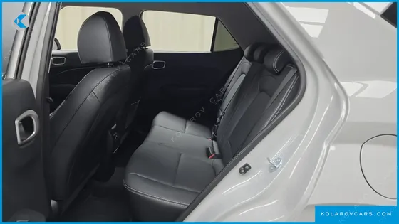 HYUNDAI VENUE 1,6 PREMIUM