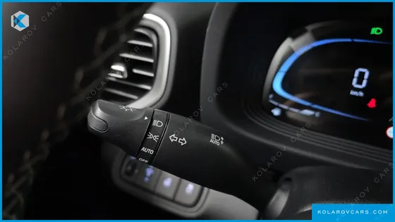 HYUNDAI VENUE 1,6 PREMIUM