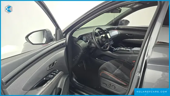 HYUNDAI TUCSON DIESEL 2.0 2WD