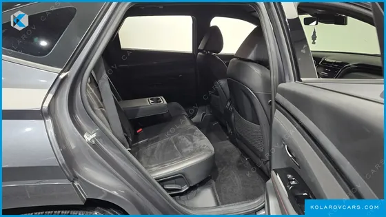 HYUNDAI TUCSON DIESEL 2.0 2WD