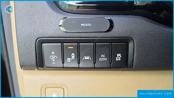 KIA CARNIVAL 9-SEATER HI-LIMOUSINE
