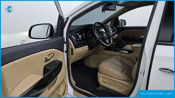 KIA CARNIVAL 9-SEATER NOBLESSE SPECIAL