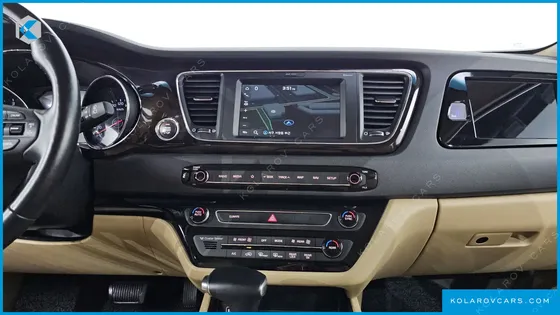 KIA CARNIVAL 9-SEATER NOBLESSE SPECIAL